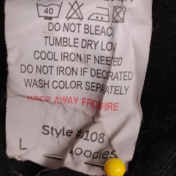 Naruto Shippuden Akatsuki Anime Hoodie Size Large Black with Red Graphics - Picture 7 of 7